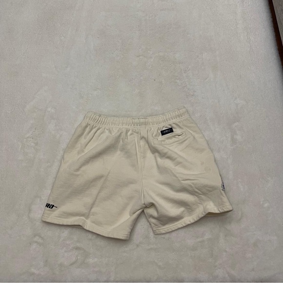 5’ inseam basketball shorts - Picture 2 of 3